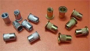 供應(yīng):小頭 平頭豎紋拉帽M6,華人螺絲網(wǎng)提供各種供應(yīng):小頭 平頭豎紋拉帽M6報(bào)價(jià)、價(jià)格、生產(chǎn)廠家、供應(yīng)商-東莞市方信五金制品